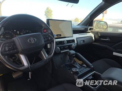 2024 Toyota Tacoma TRD Off-Road Crew Cab Medium Bed - zdjęcie 11 z 31 - miniatura