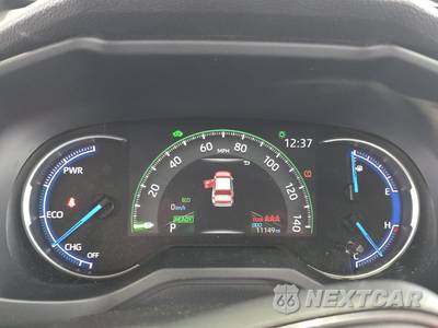 2025 Toyota RAV4 Hybrid XLE Premium - zdjęcie 12 z 23 - miniatura