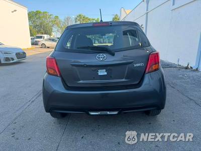 2017 Toyota Yaris L Hatchback - zdjęcie 6 z 15 - miniatura