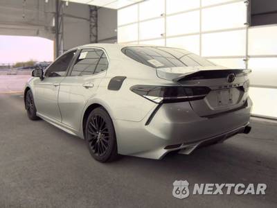 2018 Toyota Camry SE - zdjęcie 6 z 24 - miniatura