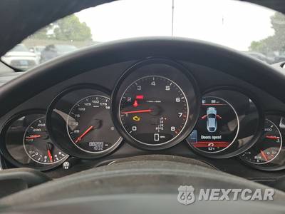 2014 Porsche Panamera 4 - zdjęcie 12 z 32 - miniatura