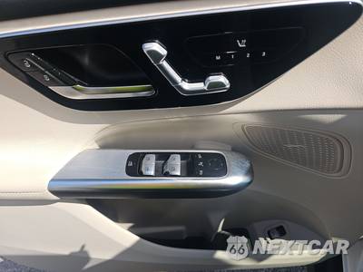 2025 Mercedes-Benz GLC 300 - zdjęcie 9 z 21 - miniatura