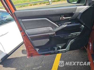 2025 Toyota Tacoma TRD Off-Road Crew Cab Medium Bed - zdjęcie 15 z 20 - miniatura