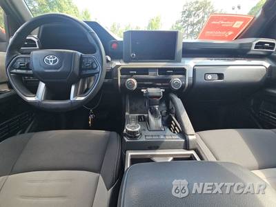 2025 Toyota Tacoma TRD Off-Road Crew Cab Medium Bed - zdjęcie 9 z 20 - miniatura