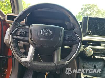 2025 Toyota Tacoma TRD Off-Road Crew Cab Medium Bed - zdjęcie 16 z 20 - miniatura