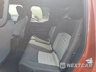 2025 Toyota Tacoma TRD Off-Road Crew Cab Medium Bed - zdjęcie 11 z 20 - miniatura