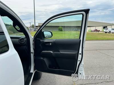 2017 Toyota Tacoma TRD Off-Road Extended Cab Long Bed w/Rear Doors - zdjęcie 16 z 26 - miniatura