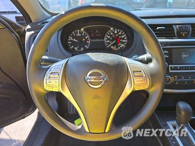 2016 Nissan Altima 2.5 S - zdjęcie 10 z 36 - miniatura