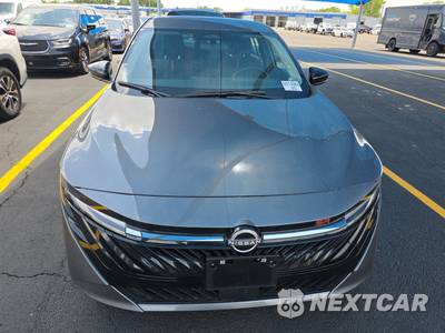 2026 Nissan Sentra SR - zdjęcie 2 z 22 - miniatura
