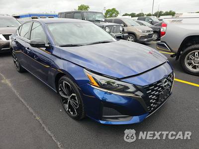 2024 Nissan Altima SR - zdjęcie 3 z 18 - miniatura