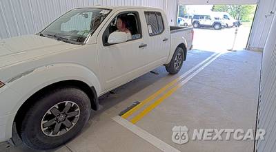 2018 Nissan Frontier PRO-4X Crew Cab Medium Bed