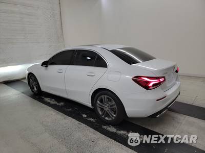 2020 Mercedes-Benz A 220 - zdjęcie 6 z 24 - miniatura