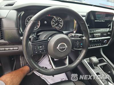 2022 Nissan Pathfinder SL - zdjęcie 10 z 27 - miniatura
