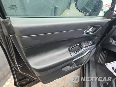 2022 Nissan Pathfinder SL - zdjęcie 9 z 27 - miniatura