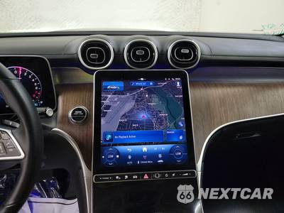 2025 Mercedes-Benz GLC 350e - zdjęcie 11 z 29 - miniatura