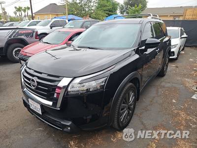 2022 Nissan Pathfinder SL - zdjęcie 1 z 27 - miniatura