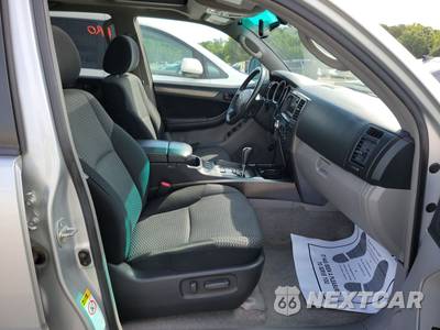 2008 Toyota 4Runner SR5 - zdjęcie 8 z 22 - miniatura