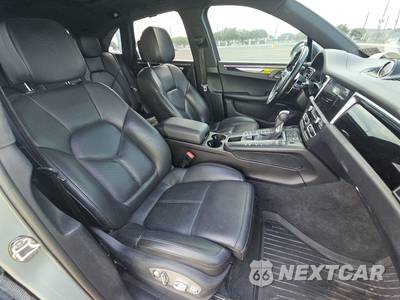 2021 Porsche Macan - zdjęcie 8 z 19 - miniatura