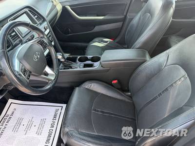 2018 Hyundai Sonata Limited - zdjęcie 9 z 14 - miniatura