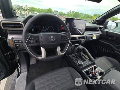 2026 Toyota 4Runner i-FORCE MAX TRD Off Road Premium - zdjęcie 11 z 19 - miniatura