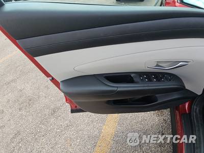 2025 Hyundai Tucson SEL - zdjęcie 9 z 18 - miniatura