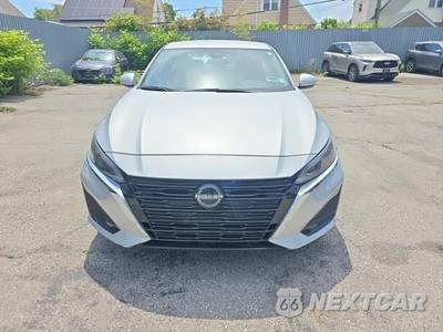 2023 Nissan Altima SV - zdjęcie 2 z 23 - miniatura