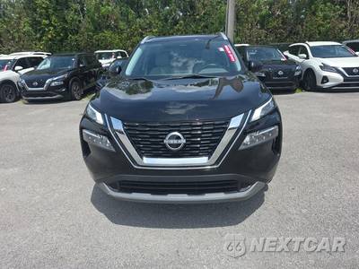 2023 Nissan Rogue SV - zdjęcie 2 z 33 - miniatura