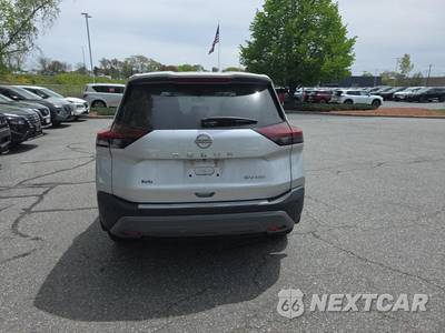 2023 Nissan Rogue SV - zdjęcie 6 z 37 - miniatura