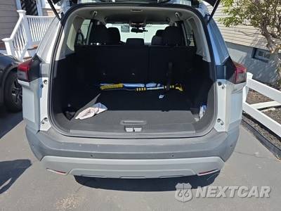 2023 Nissan Rogue SV - zdjęcie 17 z 24 - miniatura