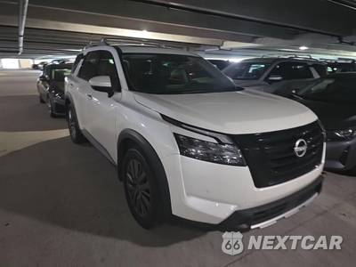 2023 Nissan Pathfinder SL - zdjęcie 3 z 23 - miniatura