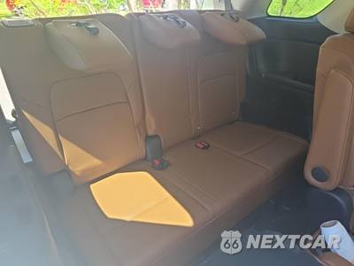 2023 Nissan Pathfinder Platinum - zdjęcie 15 z 27 - miniatura