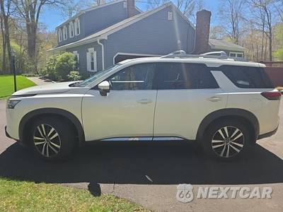 2023 Nissan Pathfinder Platinum - zdjęcie 8 z 27 - miniatura