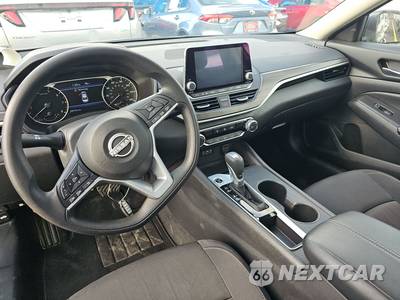 2025 Nissan Altima SV - zdjęcie 11 z 19 - miniatura