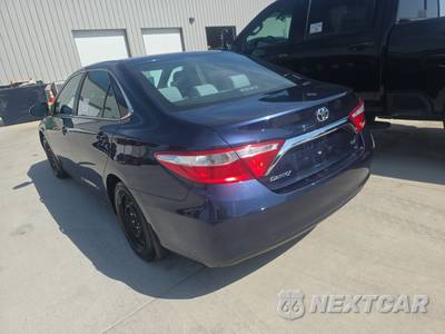 2016 Toyota Camry LE - zdjęcie 6 z 42 - miniatura