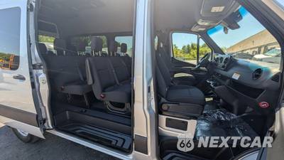 2024 Mercedes-Benz Sprinter 2500 Passenger Van 144.0" WB - zdjęcie 13 z 19 - miniatura