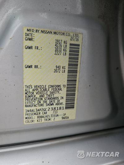2016 Nissan Altima 2.5 SR - zdjęcie 14 z 43 - miniatura