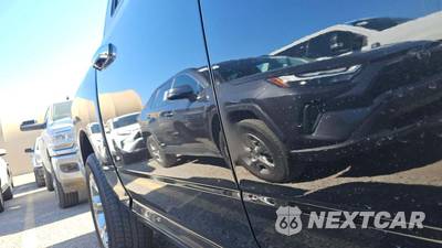 2016 Ram 1500 Laramie Crew Cab Short Bed - zdjęcie 24 z 28 - miniatura