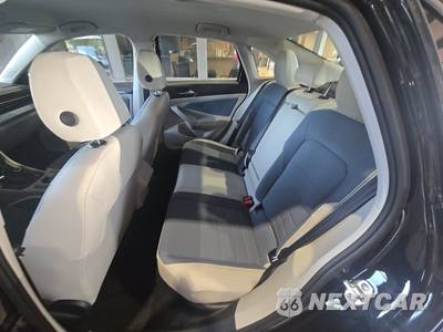 2025 Volkswagen Jetta SE - zdjęcie 13 z 17 - miniatura