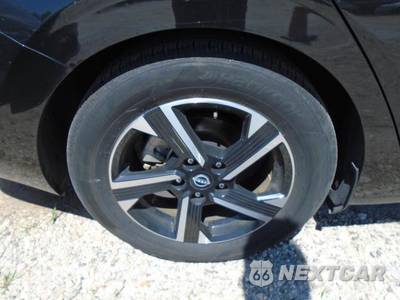2025 Nissan Sentra SV - zdjęcie 11 z 25 - miniatura