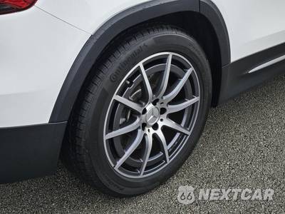 2023 Mercedes-Benz AMG GLB 35 4MATIC - zdjęcie 10 z 35 - miniatura