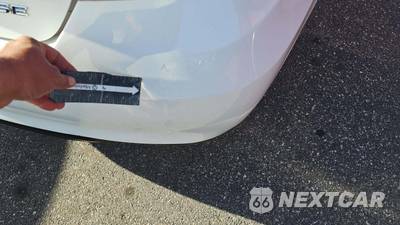 2017 Toyota Camry SE - zdjęcie 19 z 25 - miniatura