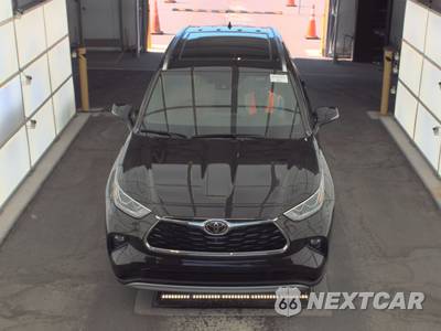 2021 Toyota Highlander Platinum - zdjęcie 2 z 29 - miniatura
