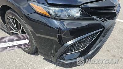 2023 Toyota Camry SE - zdjęcie 27 z 33 - miniatura