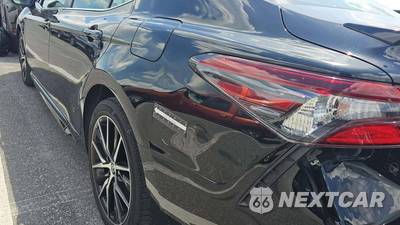 2023 Toyota Camry SE - zdjęcie 32 z 33 - miniatura