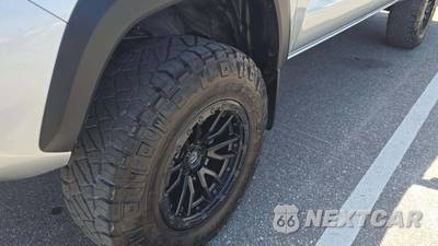 2023 Toyota Tacoma TRD Off-Road Crew Cab Medium Bed - zdjęcie 20 z 22 - miniatura