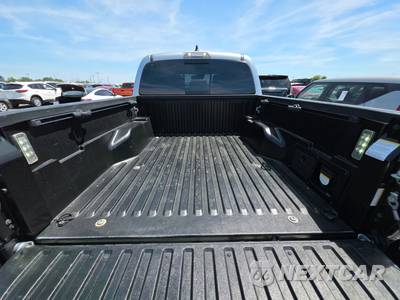 2023 Toyota Tacoma TRD Off-Road Crew Cab Medium Bed - zdjęcie 16 z 22 - miniatura