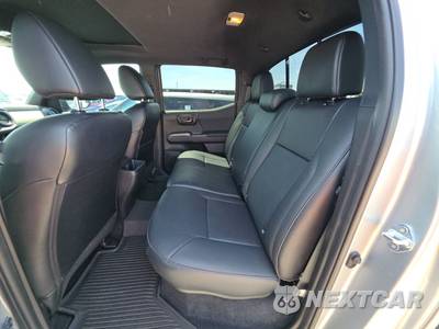 2023 Toyota Tacoma TRD Off-Road Crew Cab Medium Bed - zdjęcie 13 z 22 - miniatura