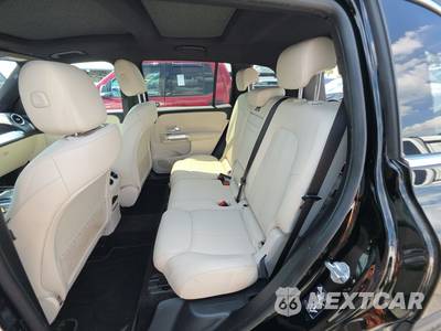 2023 Mercedes-Benz GLB 250 4MATIC - zdjęcie 13 z 23 - miniatura