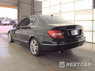 2012 Mercedes-Benz C 250 Sedan - zdjęcie 6 z 19 - miniatura