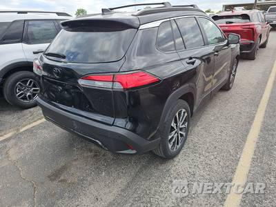 2022 Toyota Corolla Cross XLE - zdjęcie 4 z 26 - miniatura